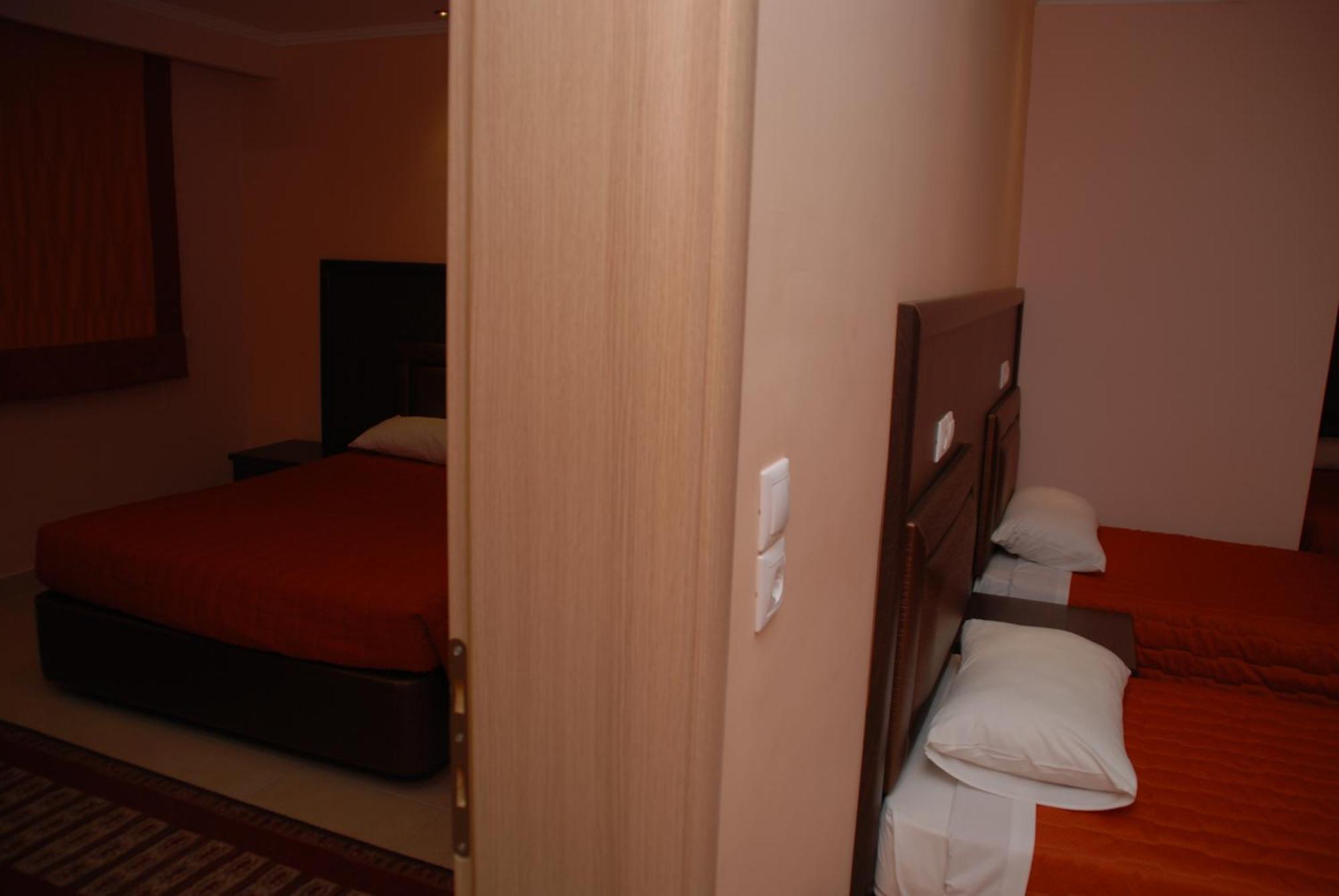 Grand Platon Hotel Olympiakí Aktí المظهر الخارجي الصورة